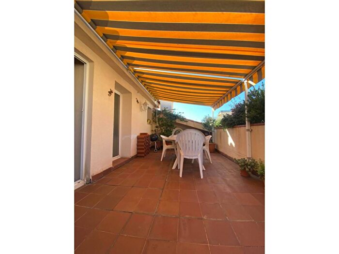 Piso de 4 habitaciones en venta en Centre, Badalona