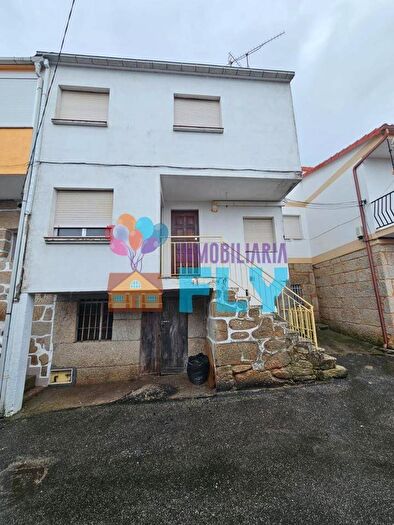 Casa en venta de 3 habitaciones, Galicia, Ourense