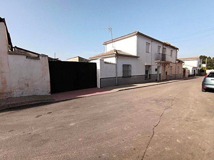 Casa en venta de 4 habitaciones: Andalucía, Granada