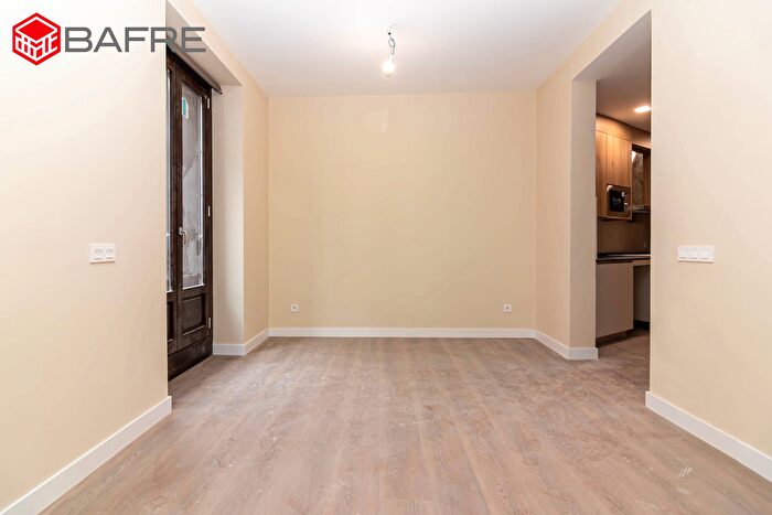 Piso en venta de 2 habitaciones, Centro, Sol