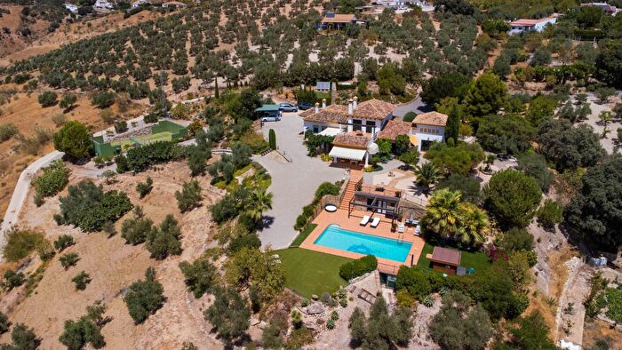 Casa en venta de 4 habitaciones, Andalucía, Málaga