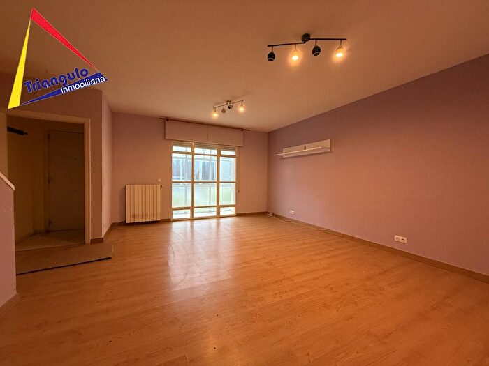 Casa en venta de 3 habitaciones en Cantimpalos, Segovia