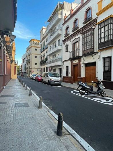 Piso de 3 habitaciones en venta en Andalucía, Sevilla