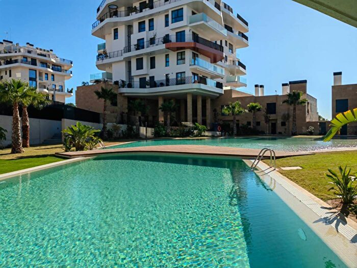 Piso en venta de 3 habitaciones en Comunitat Valenciana, Alicante
