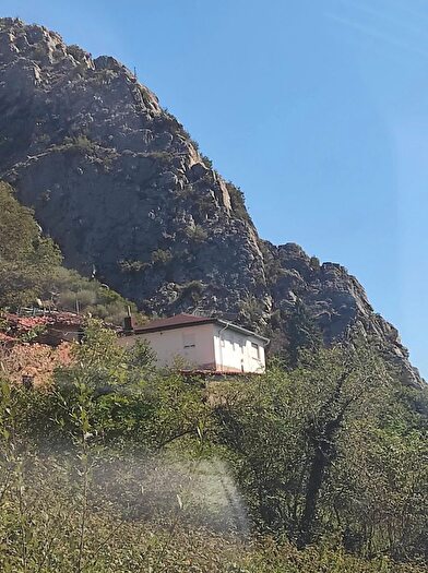Casa en venta de 3 habitaciones, Teverga, Asturias