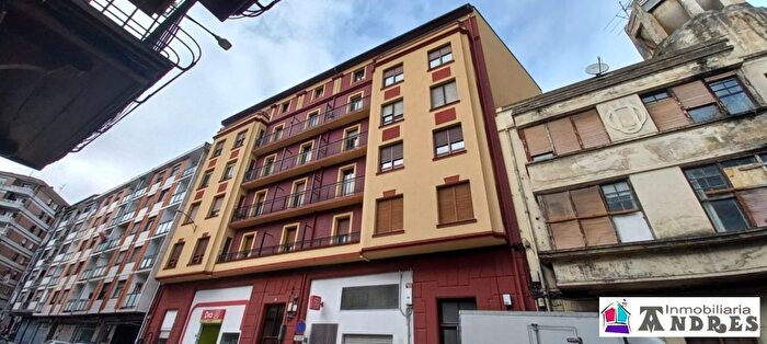 Piso en venta de 4 habitaciones: Bermeo, Bizkaia