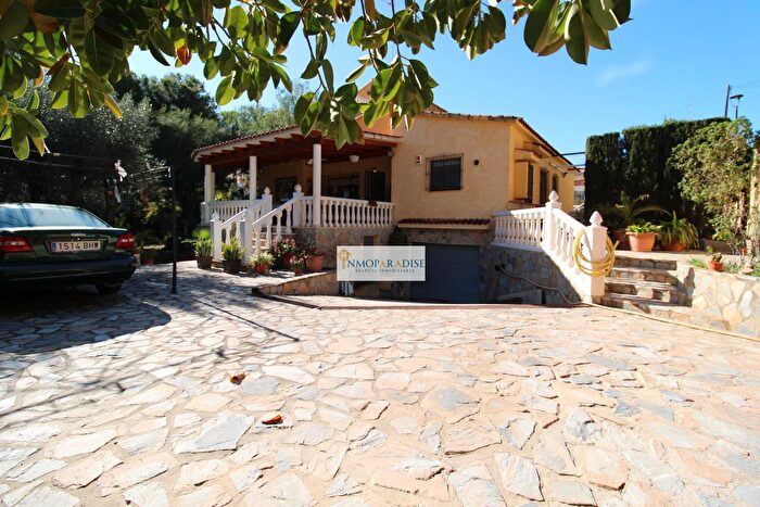 Casa en venta de 6 habitaciones, Pueblo Español Coveta Fumá, El Campello
