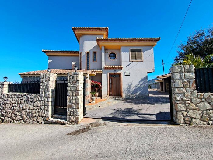 Casa de 4 habitaciones en venta en Comunitat Valenciana, València