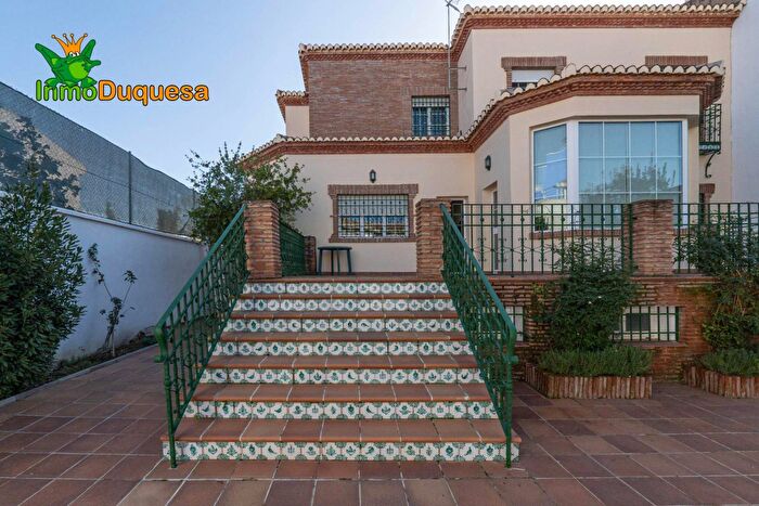 Andalucía, Granada: Casa en venta de 5 habitaciones