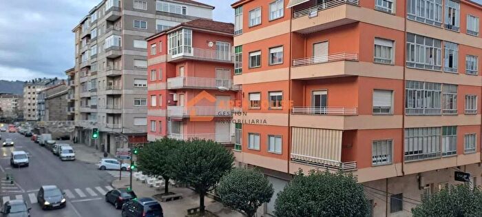 Piso en venta de 5 habitaciones, Galicia, Ourense