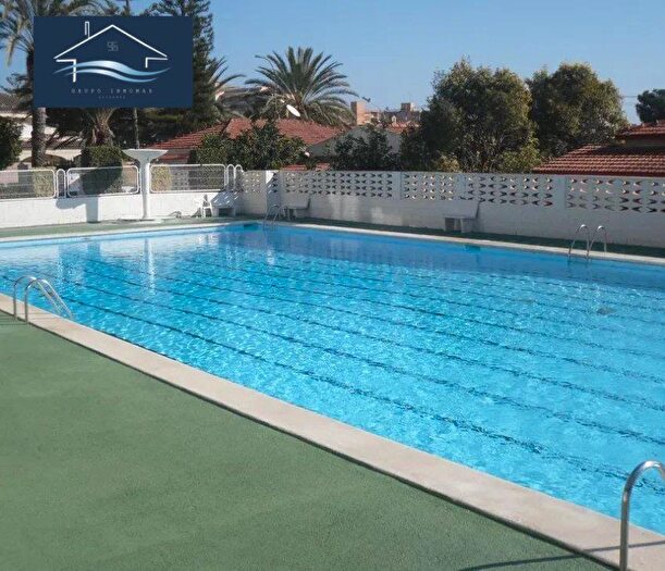 Piso en venta de 2 habitaciones en Playa de San Juan El Cabo de las Huertas, PAU