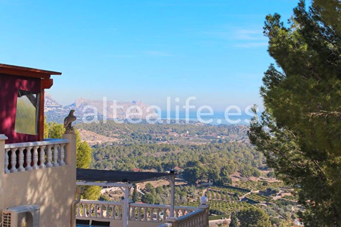 Casa en venta de 5 habitaciones en Comunitat Valenciana, Alicante
