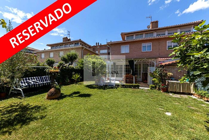 Casa en venta de 4 habitaciones en Comunidad Foral de Navarra, Navarra
