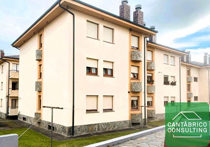 Navia, Asturias: Piso en venta de 3 habitaciones