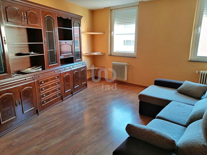 Piso en venta de 2 habitaciones, La Bañeza, León