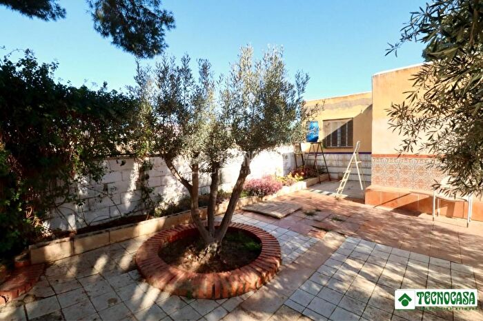 Casa de 5 habitaciones en venta en San Isidro Campohermoso, Níjar