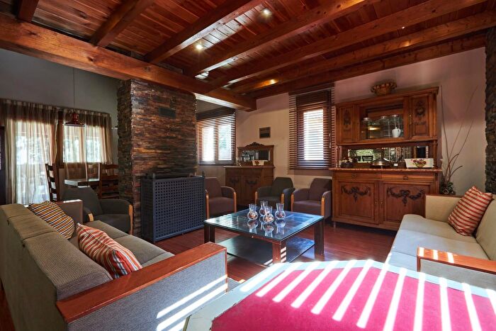 Peñalba de Ávila, Ávila: Casa en venta de 6 habitaciones