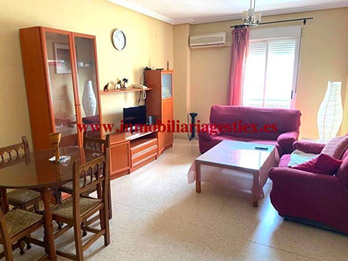 Piso en venta de 4 habitaciones en Extremadura, Badajoz