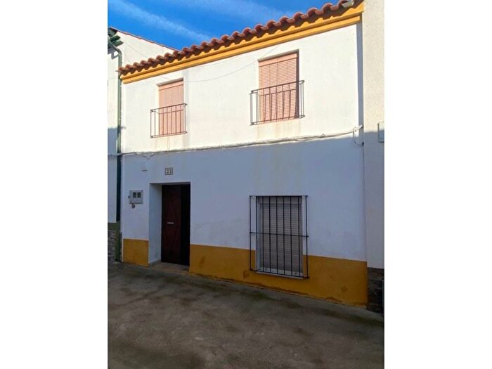 Casa en venta de 4 habitaciones en Extremadura, Badajoz