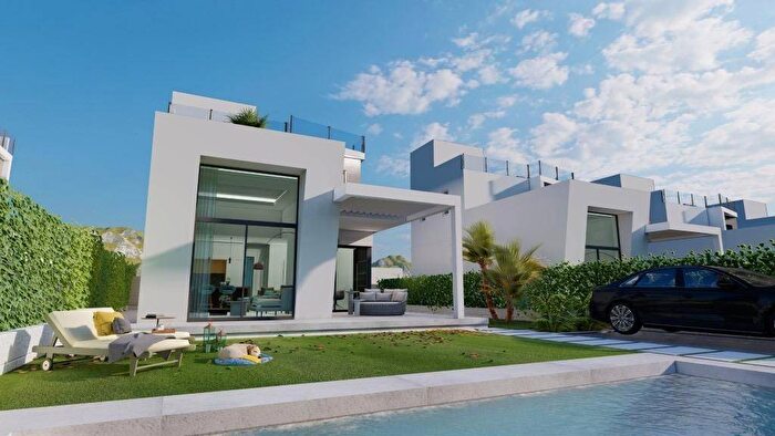 Casa de 3 habitaciones en venta en Comunitat Valenciana, Alicante