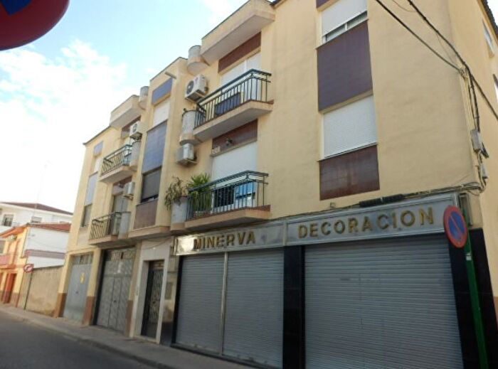 Piso en venta de 3 habitaciones, Mengíbar, Jaén