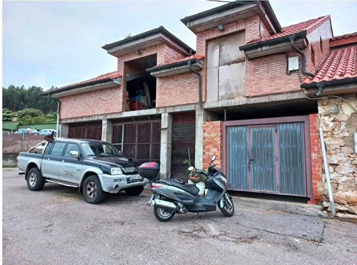 Casa en venta de 3 habitaciones: Principado de Asturias, Asturias