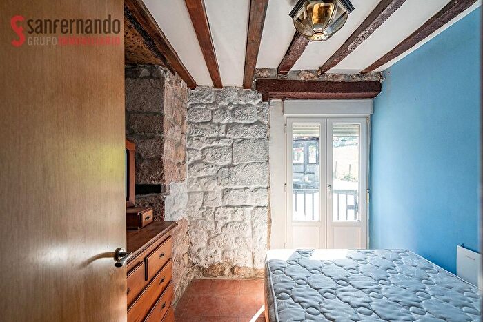 Casas en venta y pisos alquiler - 3