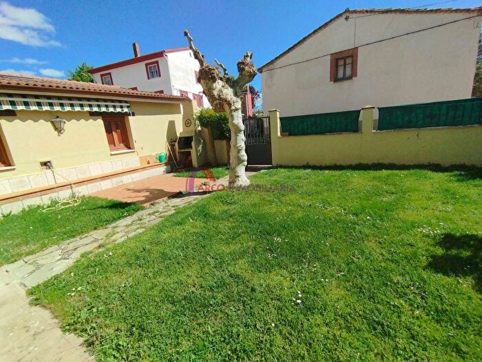 Casa en venta de 5 habitaciones en Castilla y León, Burgos