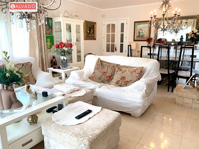 Casa en venta de 5 habitaciones en Cataluña, Tarragona