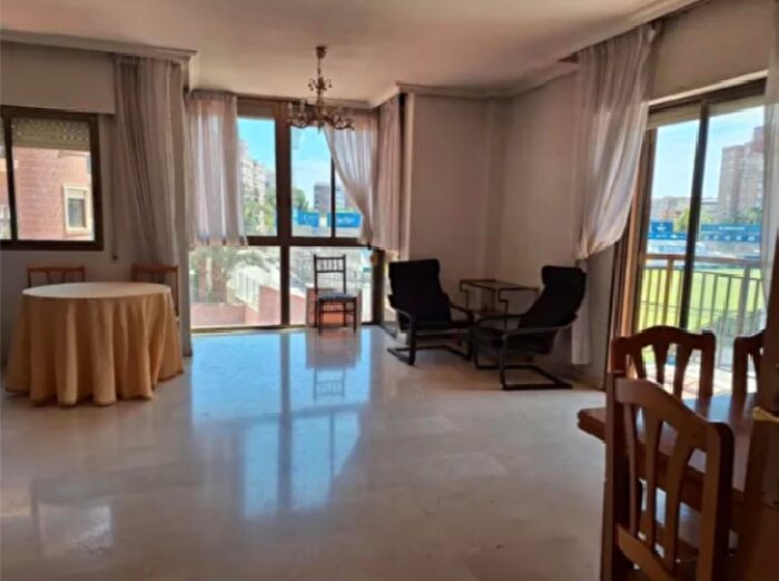 Piso en venta de 4 habitaciones: Centro, San Juan
