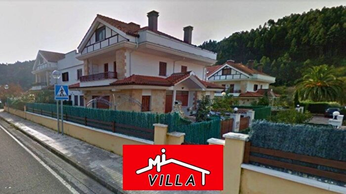Cantabria, Cantabria: Casa en venta de 4 habitaciones