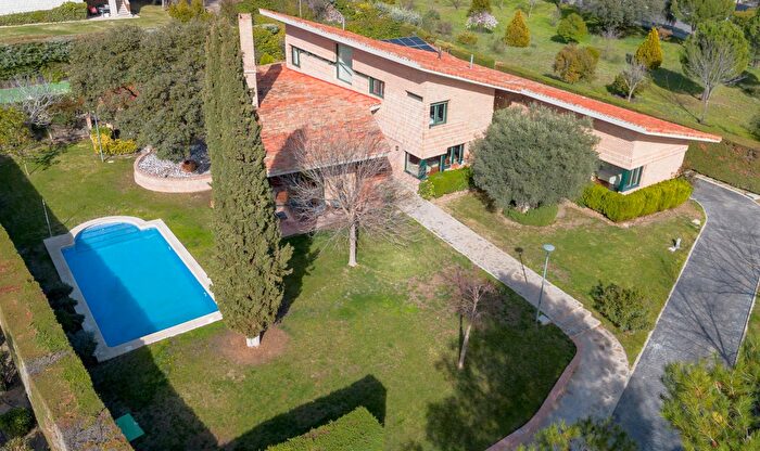 Casa de 7 habitaciones en venta en El Bosque, Villaviciosa de Odón