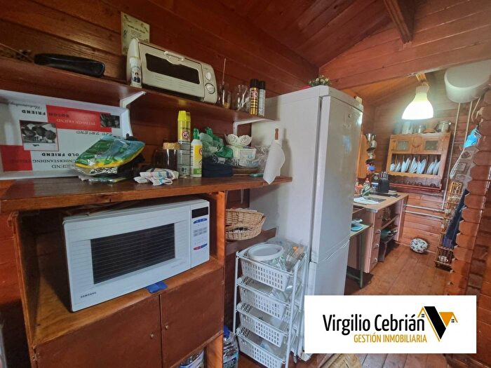 Casas en venta y pisos alquiler - 3