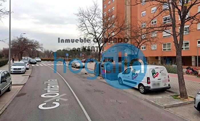 Piso de 3 habitaciones en venta en Carabanchel, Abrantes
