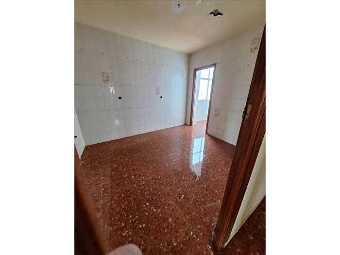 Andalucía, Granada: Piso en venta de 3 habitaciones