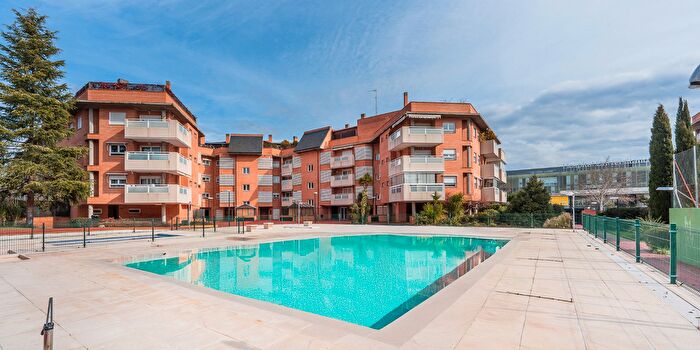 Piso en venta de 4 habitaciones en Prado de Somosaguas La Finca, Prado de Somoaguas