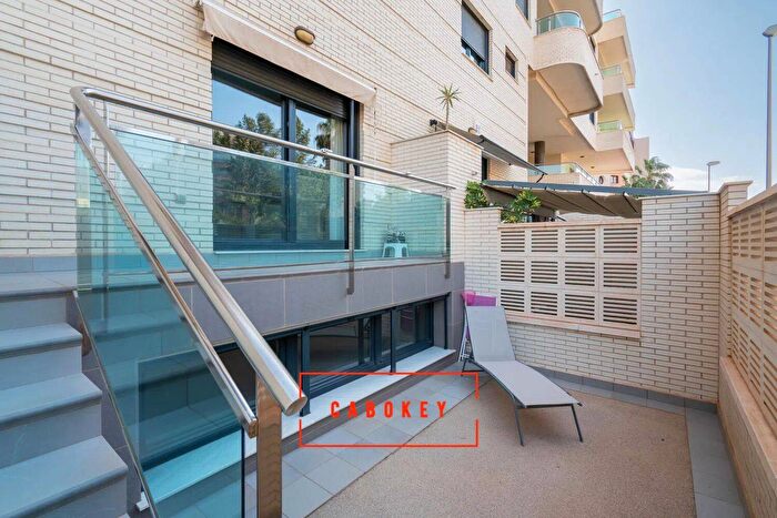 Piso en venta de 3 habitaciones, Andalucía, Almería