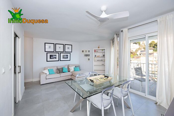 Velilla Velilla Taramay, Almuñécar: Piso en venta de 3 habitaciones