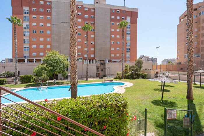 Comunitat Valenciana, Alicante: Piso en venta de 3 habitaciones