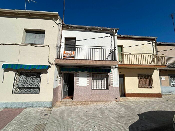 Casa en venta de 4 habitaciones, Extremadura, Cáceres