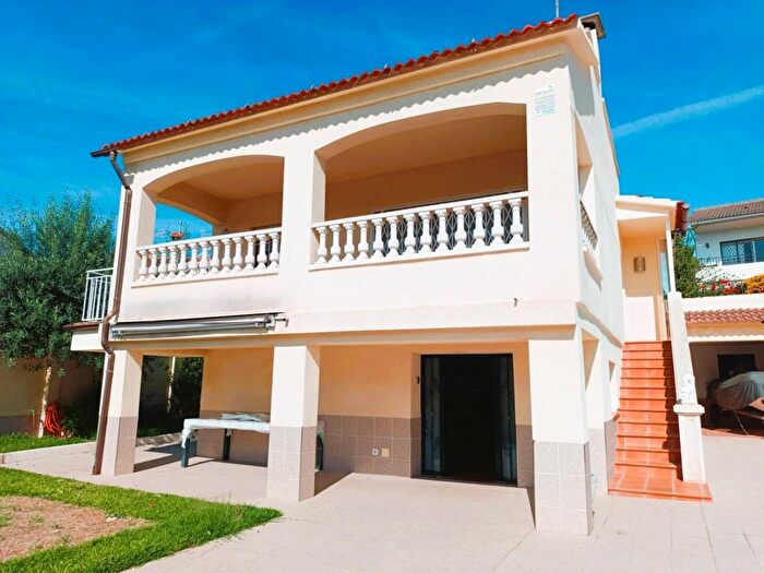 Casa en venta de 5 habitaciones en Cataluña, Tarragona
