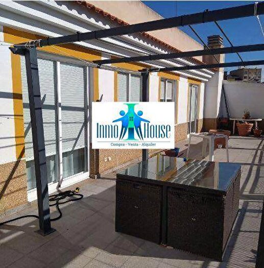 Castilla La Mancha, Albacete: Piso en venta de 4 habitaciones