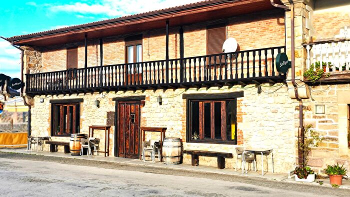 Casa de 5 habitaciones en venta en Arenas de Iguña, Cantabria