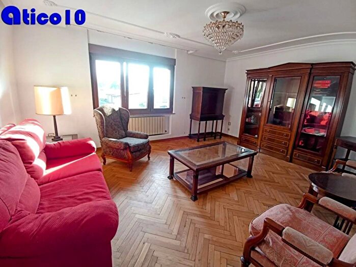 Casa en venta de 4 habitaciones en Principado de Asturias, Asturias