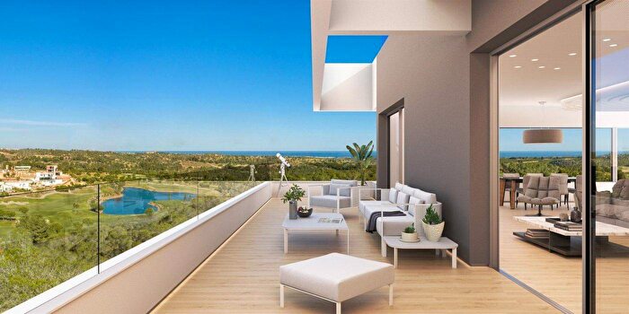 Piso de 3 habitaciones en venta en Comunitat Valenciana, Alicante