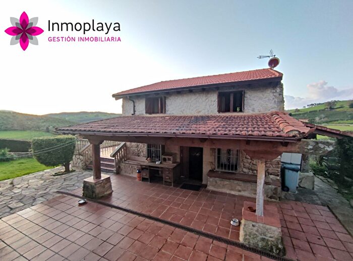 Casa de 3 habitaciones en venta en Escalante, Cantabria