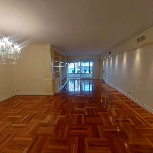 Comunidad de Madrid, Madrid: Piso en venta de 5 habitaciones