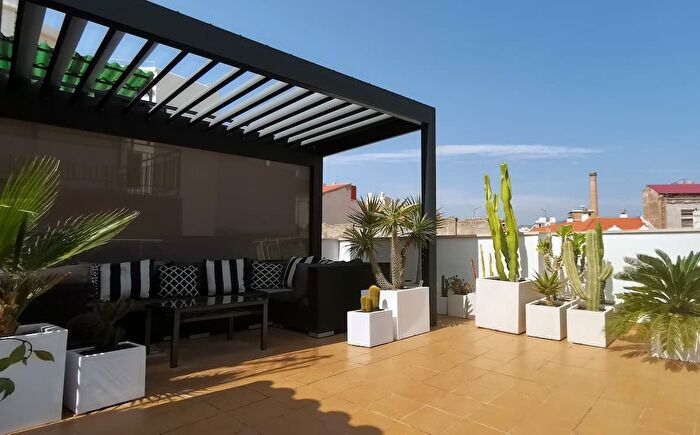 Piso en venta de 2 habitaciones, Centro, La Goleta San Felipe Neri