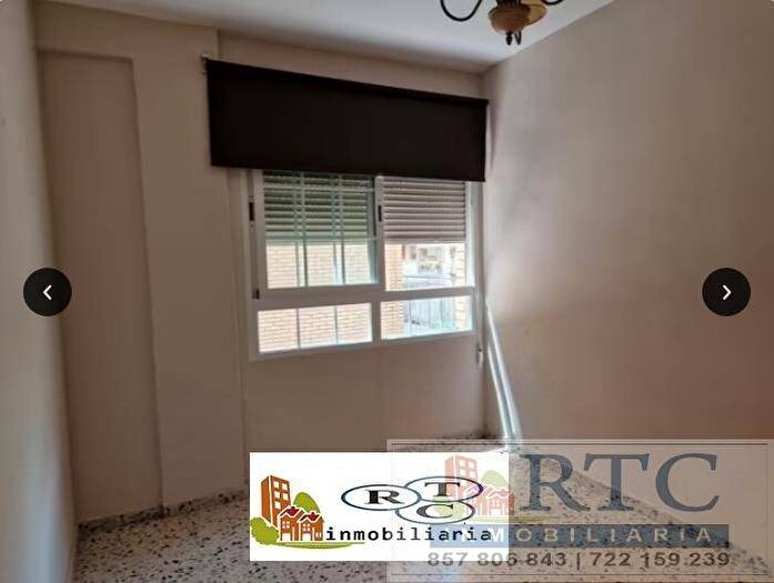 Piso de 4 habitaciones en venta en Andalucía, Córdoba