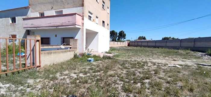 Casa en venta de 5 habitaciones en Castilla La Mancha, Albacete
